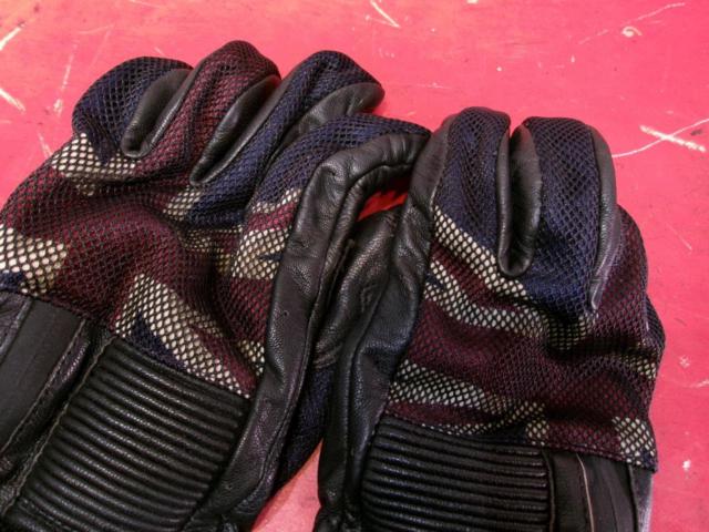 サイズL/10【TRIUMPH】 FLAG MESH GLOVE