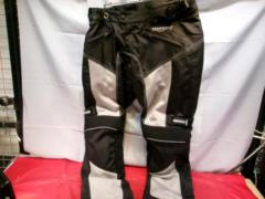 サイズ32/42 【TRIUMPH】 ライディングメッシュパンツ