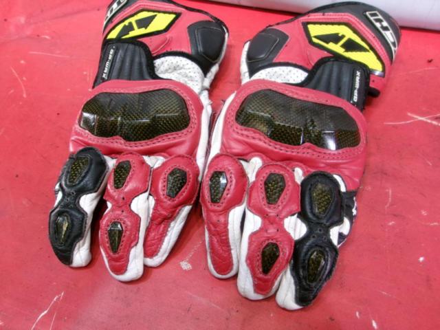 Size XL
RSTaichiNXT047
GP-WRX
RACING
White / Red / Black