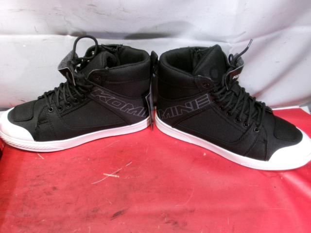 Size 26cm
KOMINE
BK-101(05-101)
WP
Riding
Sneakers (Waterproof Riding Sneakers)
black
Unused item