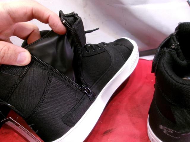 Size 26cm
KOMINE
BK-101(05-101)
WP
Riding
Sneakers (Waterproof Riding Sneakers)
black
Unused item