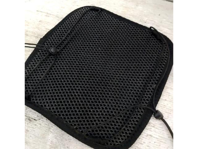 メーカー不明 メッシュシートクッション
