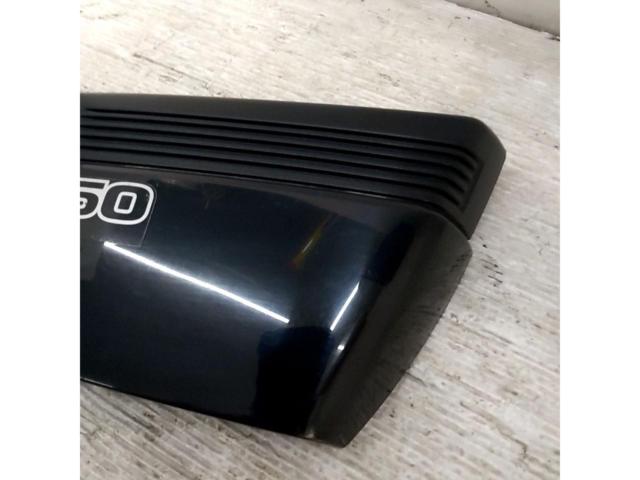 3YAMAHA RZ50純正サイドカバー