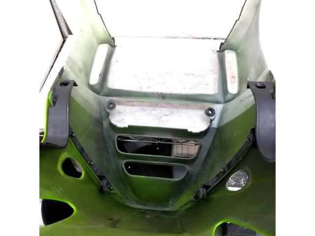 9KAWASAKI
Genuine under cowl