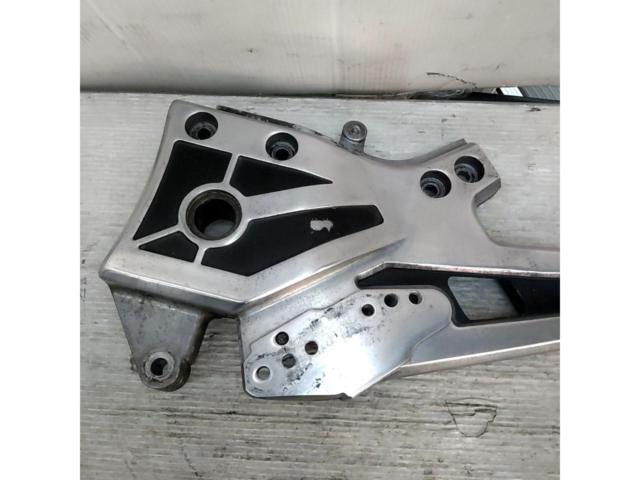 9KAWASAKI
GPZ900R genuine step