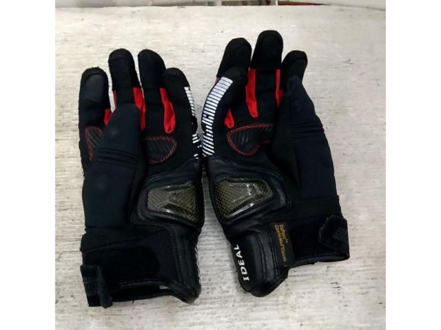 IDEAL
Riding Gloves