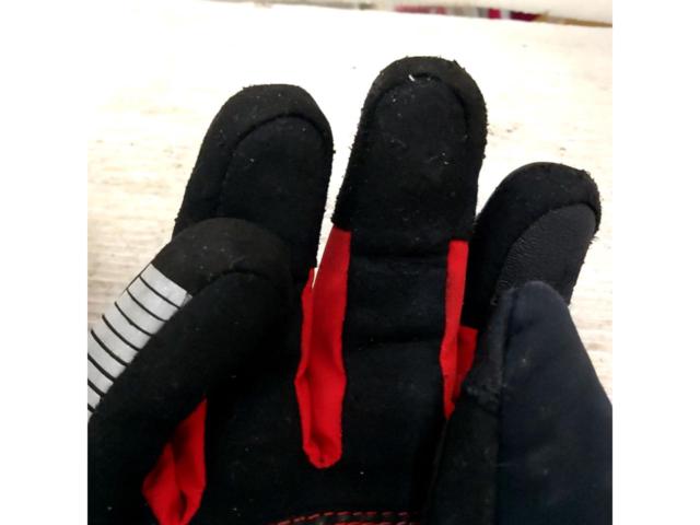 IDEAL
Riding Gloves