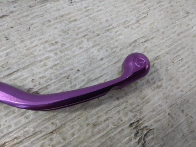 2 SUPER
FACTORY
CNC aluminum brake lever