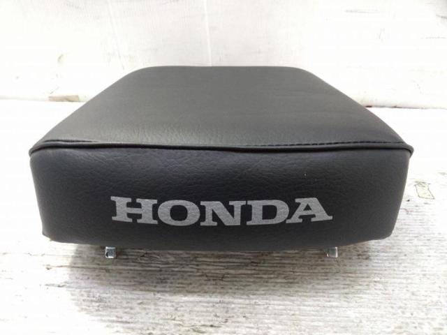 3HONDA
Genuine tandem seat for Cross Cub 110