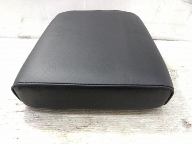3HONDA
Genuine tandem seat for Cross Cub 110