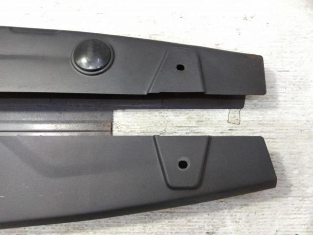 3HONDA
Genuine chain cover for Cross Cub 110