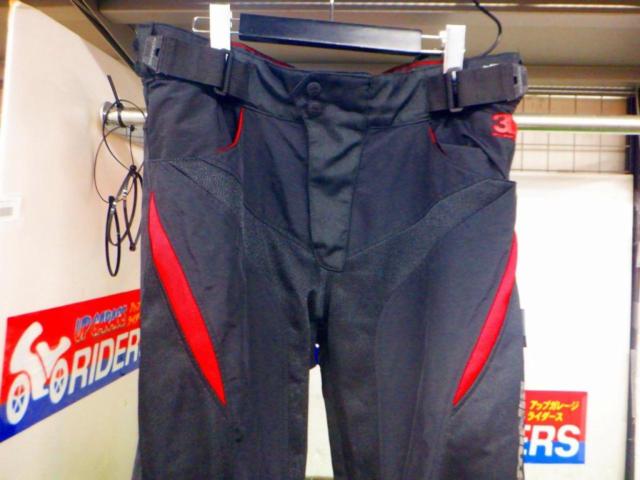 KOMINE
Protect riding mesh pants