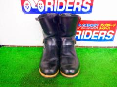 WILD
WING
Touring leather boots