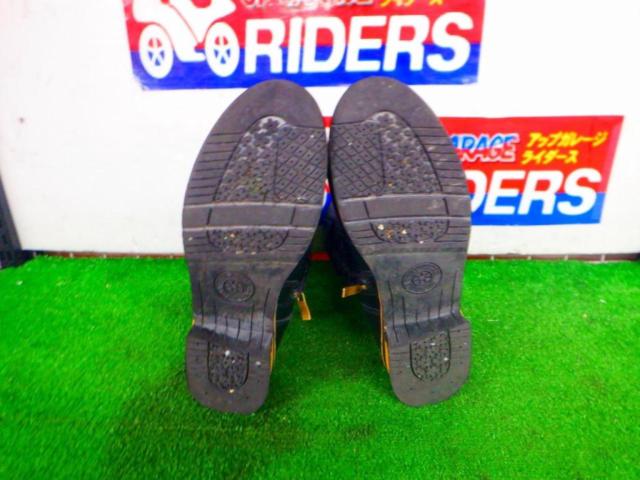 WILD
WING
Touring leather boots