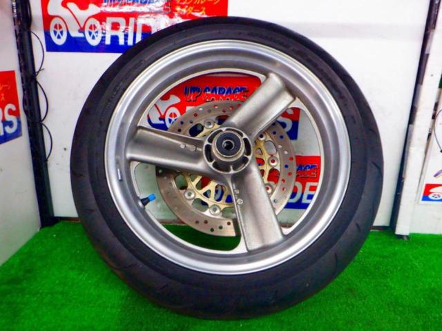 7HONDA
Genuine tire wheel set