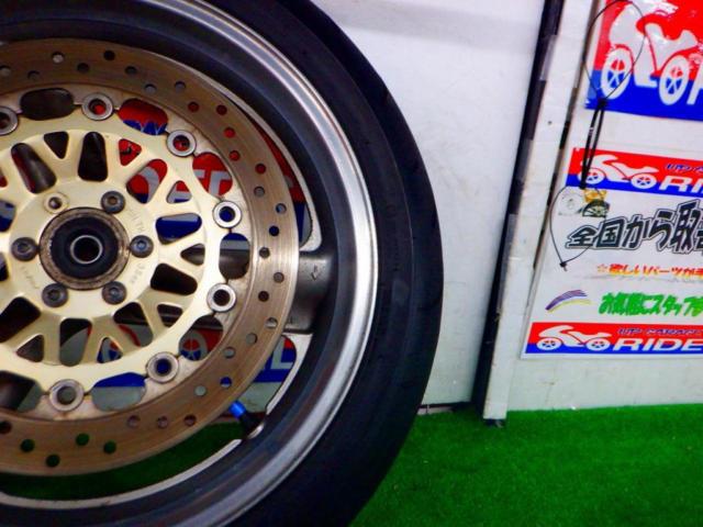 7HONDA
Genuine tire wheel set