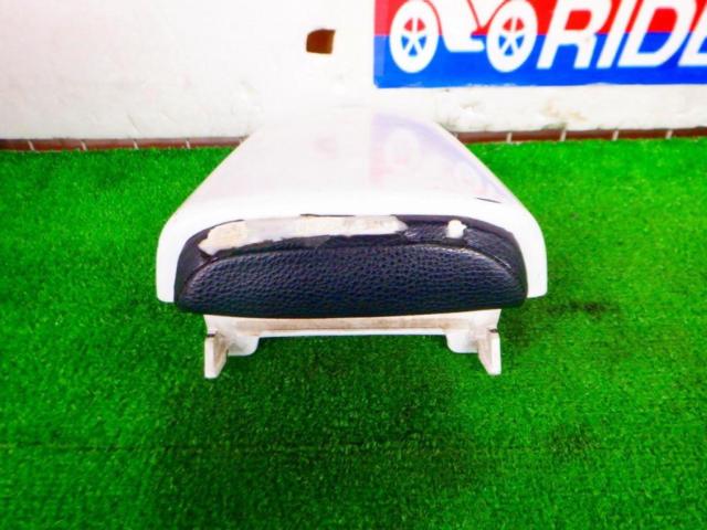 3 Honda genuine seat cowl