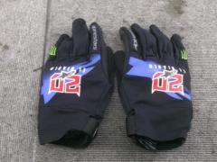 Size M
Alpinestars
Bike Globe
FQ20
REEF
MONSTER
GLOVE
Monster Glove
Black/Blue/Bright Red/Green