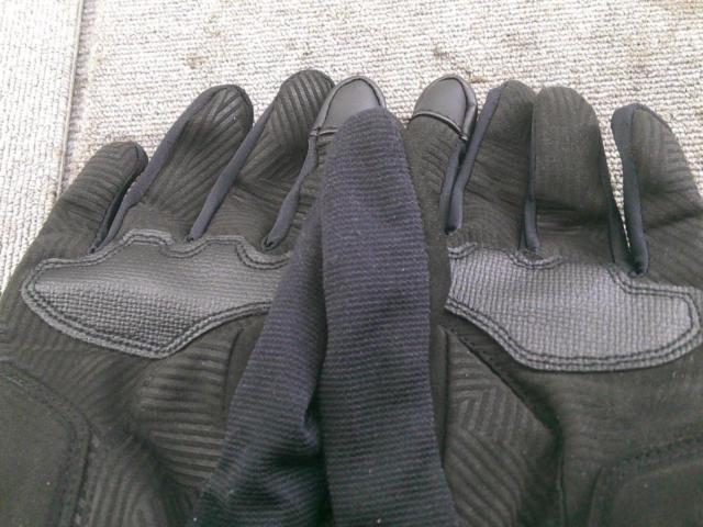 Size M
Alpinestars
Bike Globe
FQ20
REEF
MONSTER
GLOVE
Monster Glove
Black/Blue/Bright Red/Green