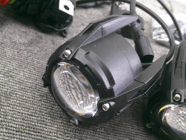 メーカー不明 汎用フォグランプ LED 2ケセット
