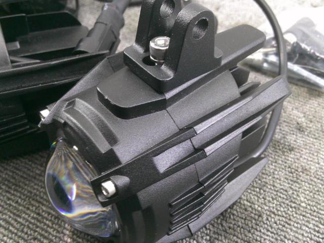 メーカー不明 汎用フォグランプ LED 2ケセット