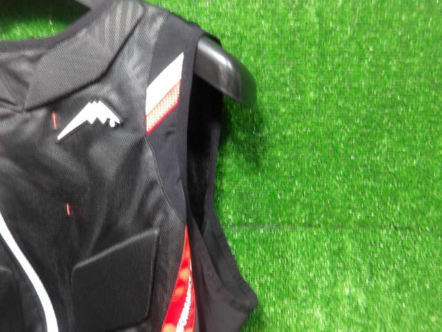Size LL
KUSHITANI
Protect Best
K-4648