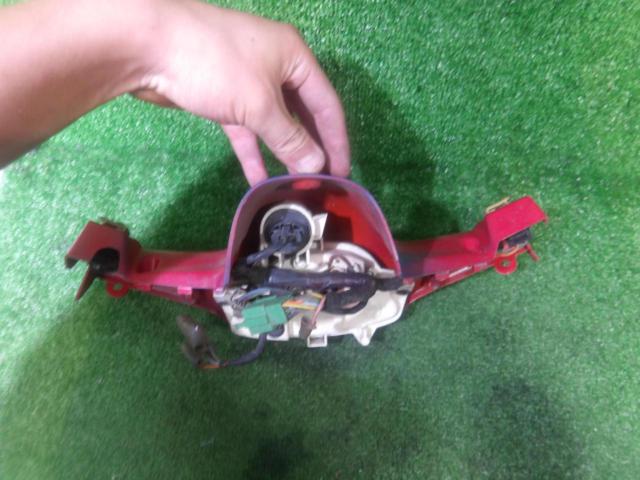 PAL50 (removed from an unknown year of manufacture) Genuine Honda part
Speedometer
Only the needle has been tested and confirmed to be working.