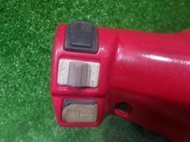 PAL50 (removed from an unknown year of manufacture) Genuine Honda part
Speedometer
Only the needle has been tested and confirmed to be working.