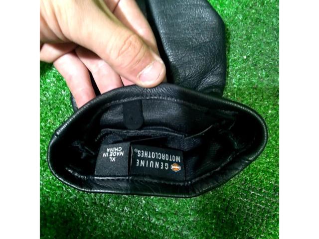 Size XL
HARLEY-DAVIDSON
Leather Gloves