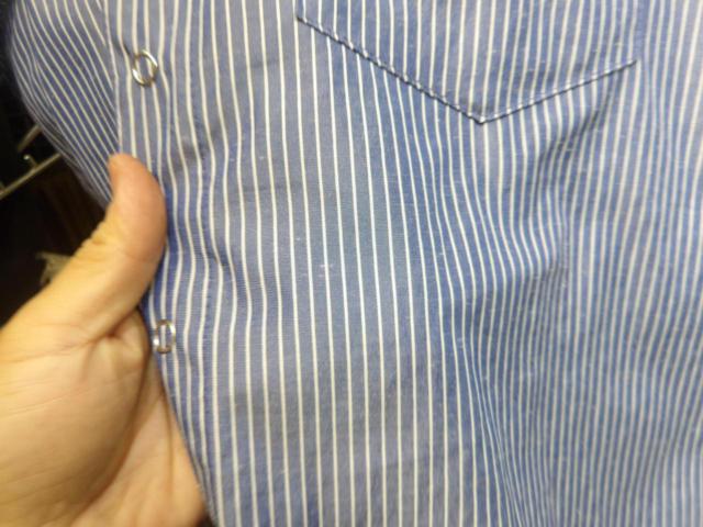 Size L
Clay Smith
Red Stripe
Short-sleeved shirt
CSY-7197