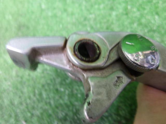 Glass Tracker
(Removed in 2003)
SUZUKI genuine
Brake / clutch lever