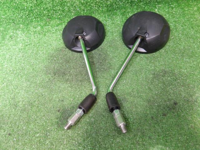 Unknown Manufacturer
Mirror left right set
M10 x positive screw