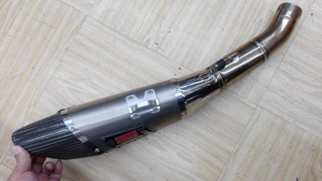 【YOSHIMURA】スリップオンサイレンサー GSR750