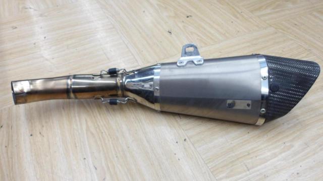 【YOSHIMURA】スリップオンサイレンサー GSR750
