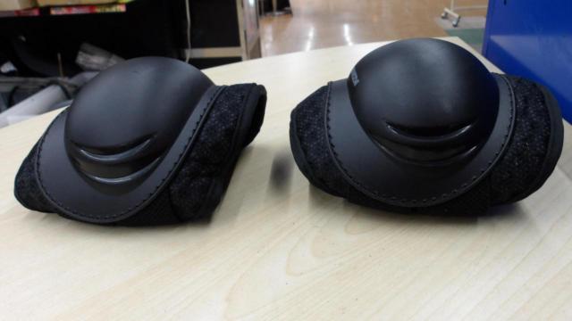 KOMINE Knee Guards
SK-464