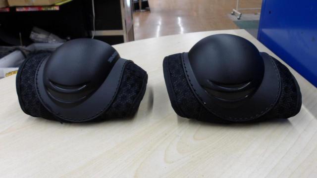 KOMINE Knee Guards
SK-464