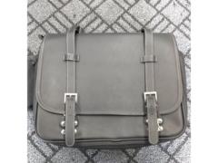 Wakeari
HenlyBegins Saddlebag
DHS-19
22L