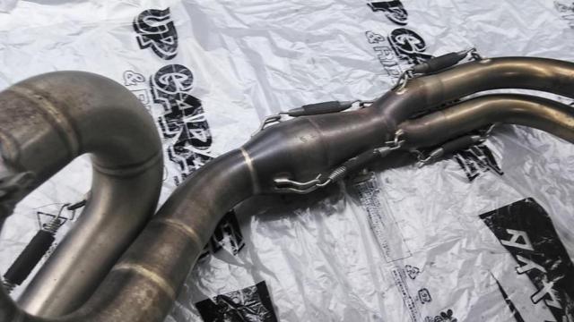 9AKRAPOVIC レーシングライン カーボンマフラー