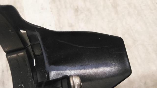 9メーカー不明 フロントフォークブレーススタビライザー