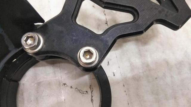 9メーカー不明 フロントフォークブレーススタビライザー