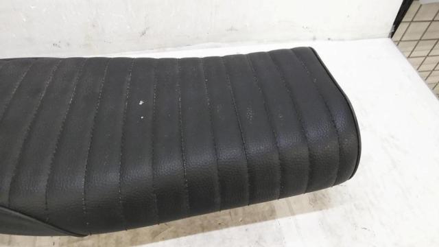 メーカー不明 カフェレーサーシート