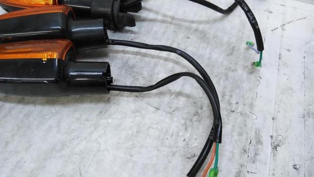3【4分割】HONDA ウインカー