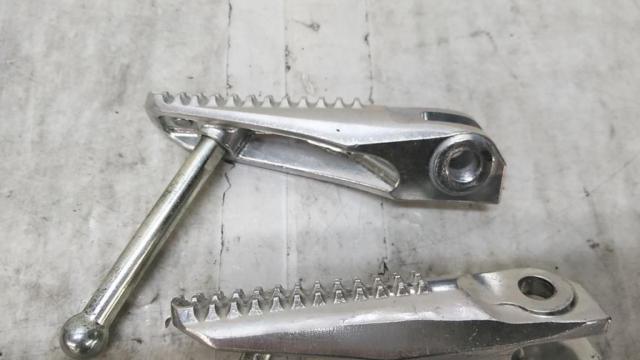 9【2分割】YAMAHA ステップバー
