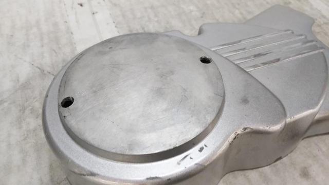 3メーカー不明 ジェネレーターカバー