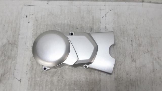 3メーカー不明 ジェネレーターカバー