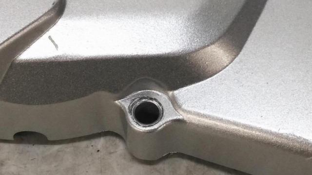 3メーカー不明 ジェネレーターカバー
