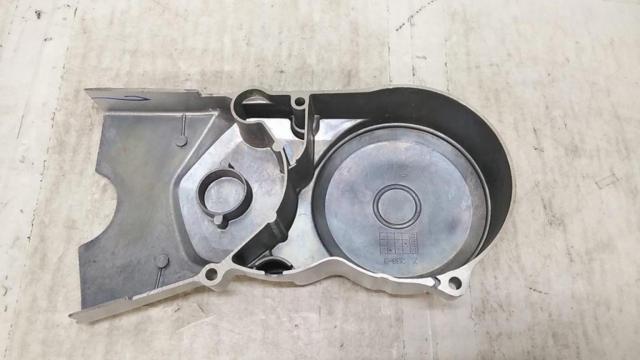 3メーカー不明 ジェネレーターカバー