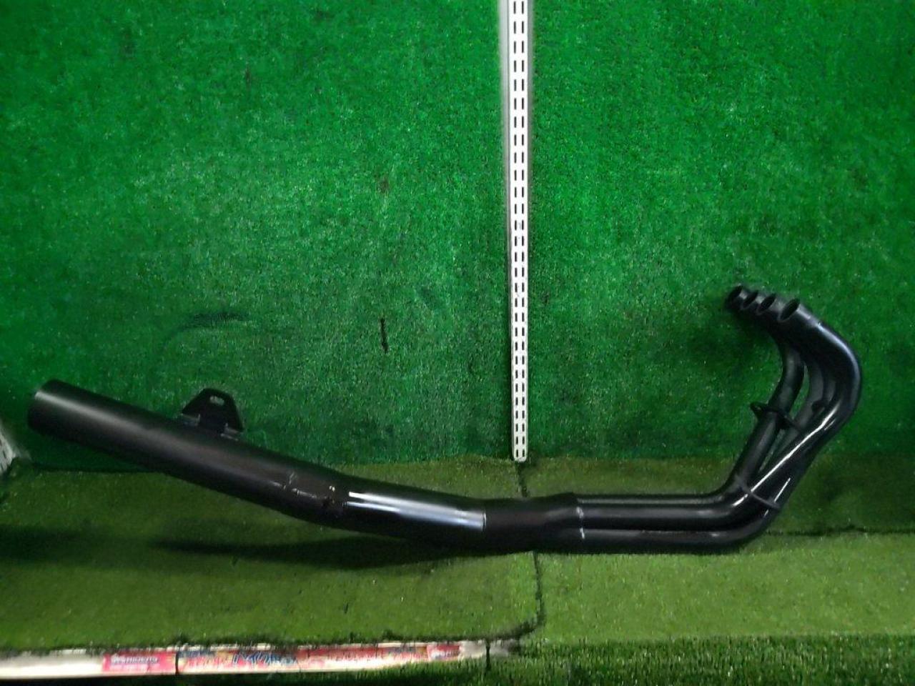 MAD MAX
Black short tube
Jade (MC23)