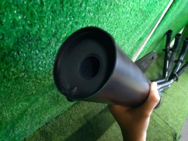 MAD MAX
Black short tube
Jade (MC23)