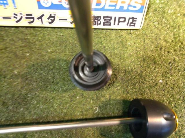 Unknown manufacturer axle slider
Removed from an MT-09 (2013 model)